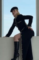 ELLE FANNING for i-D Magazine, October 2025