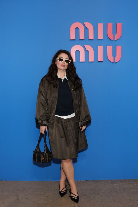 EVE HEWSON at Miu Miu Womenswear S/S 2026 Show at Paris Fashion Week 10/06/2025