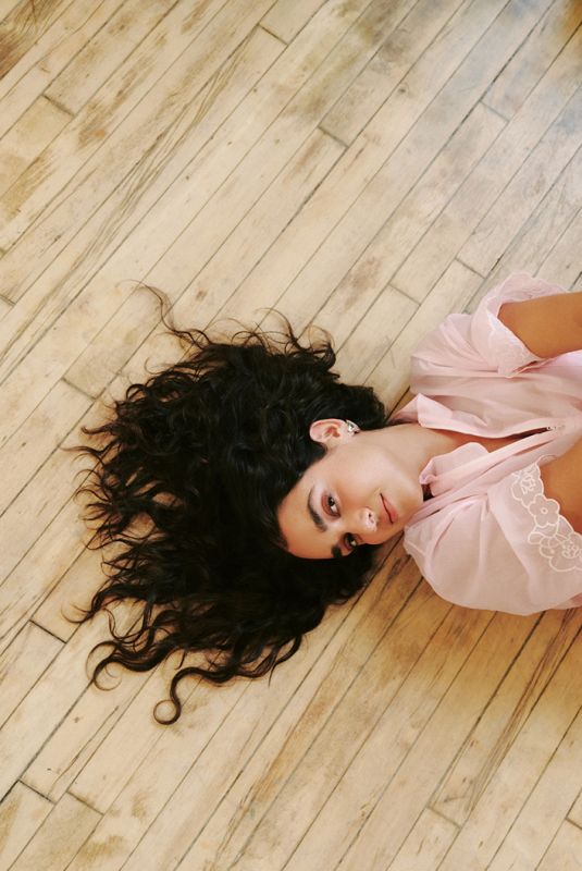 GERALDINE VISWANATHAN for Schon Magazine, October 2025