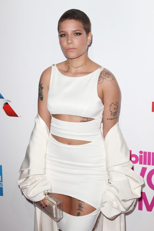 HALSEY at Billboard Women in Music Event in New York City 12/09/2016