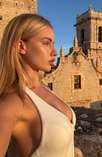 ILONA ARSENTIEVA - Instagram Photos 10/08/2025