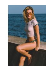 JEMIMA ROBINSON at a Photoshoot, October 2025