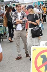 JENNIE GARTH and Peter Facinelli Out in Studio City 09/28/2025