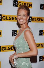 JERI RYAN at GLSEN Inaugural Respect Awards in Los Angeles 09/30/2005