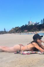 JESSICA ALBA - Instagram Photos and Video 10/21/2025