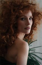 JESSICA CHASTAIN in L