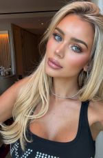 JULIA CAVANAGH - Instagram Photos 10/08/2025