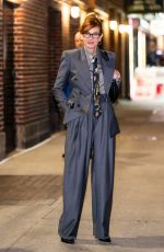JULIA ROBERTS Leaves Late Show With Stephen Colbert at Ed Sullivan Theater in New York City 10/01/2025