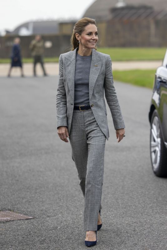 KATE MIDDLETON Visits RAF Coningsby for Her First Official Engagement 10/02/2025