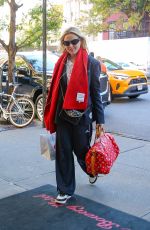 KATHRYN NEWTON Arrives at Bowery Hotel in New York City 10/09/2025