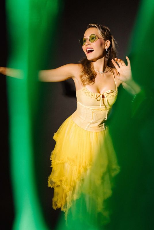 KELLI BERGLUND at a Halloween Photoshoot, October 20025
