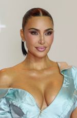 KIM KARDASHIAN at All