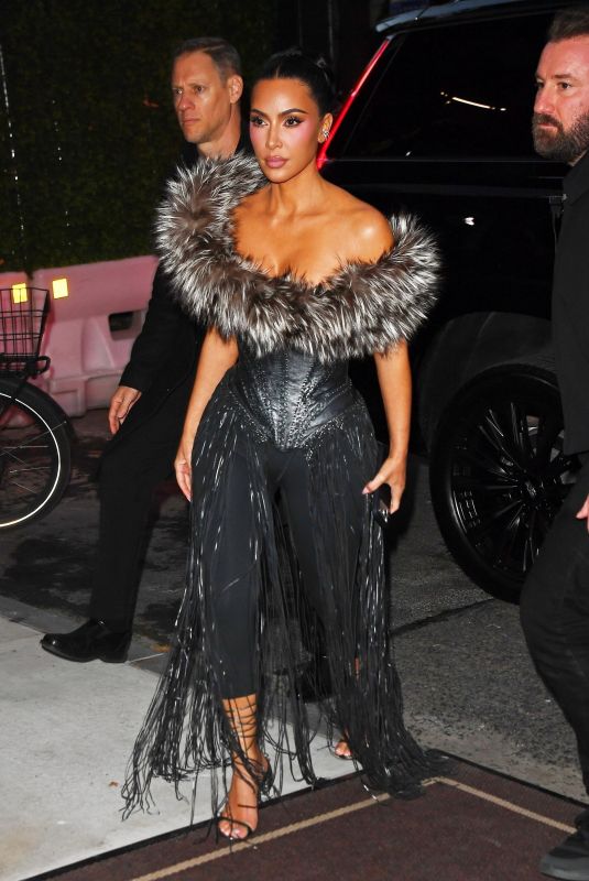 KIM KARDASHIAN Leaves Surrey Hotel in New York 10/27/2025