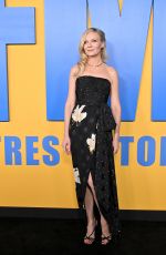 KIRSTEN DUNST at Roofman Premiere at Paramount Theatre in Los Angeles 09/29/2025