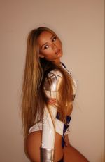 KYLA DODDS - Instagram Photos and Video 10/08/2025