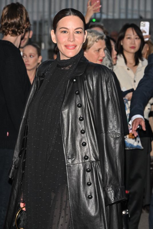 LIV TYLER at Chloe Womenswear Spring/summer 2026 Show at Paris Fashion Week 10/05/2025