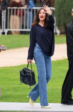 LIV TYLER at Loewe Womenswear Spring/summer 2026 Show at Paris Fashion Week 10/03/2025