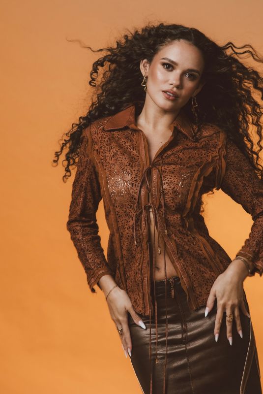 MADISON PETTIS for InStyle Mexico, October 2025