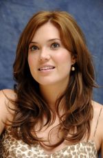 MANDY MOORE at License To Wed Press Conference Portraits 06/17/2007
