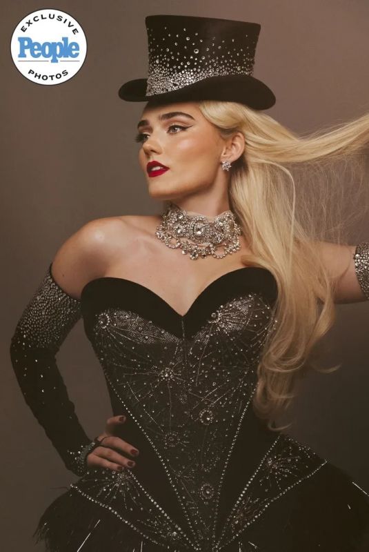 MEG DONNELLY - Moulin Rouge! The Musical for People Magazine, October 2025