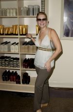 MELISSA JOAN HART at The Cabana Beauty Buffet 09/21/2002