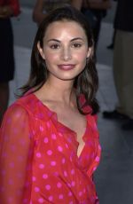 MIA MAESTRO at The Others Premiere in Los Angeles 08/07/2001
