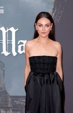 MILA KNUIS at Wake Up Dead Man: A Knives Out Mystery Opening Gala at London Film Festival 10/08/2025