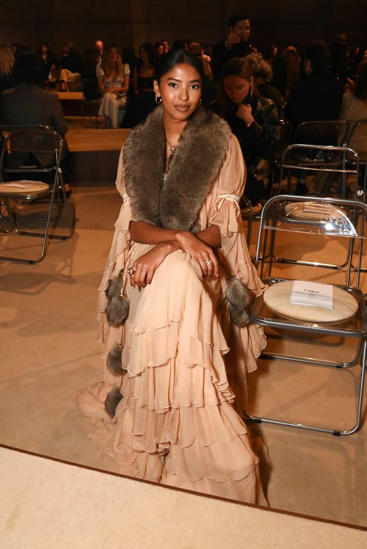 NATALIA DIAMANTE BRYANT at Chloe Show at Paris Fashion Week 10/05/2025
