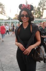 NAZANIN MANDI - Instagram Photos 10/06/2025