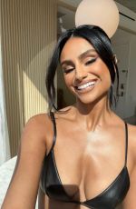 NAZANIN MANDI - Instagram Photos 10/13/2025