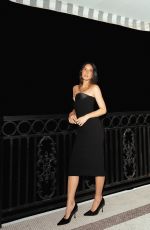 OLIVIA MUNN - Instagram Photos 10/27/2025