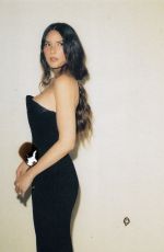 OLIVIA MUNN - Instagram Photos 10/27/2025