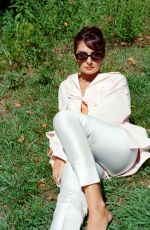 PAIGE DESORBO for The Zoe Report, October 2025