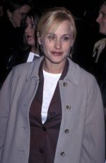 PATRICIA ARQUETTE at Scream 2 Premiere in Los Angeles 12/10/1997