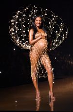 Pregnant JASMINE TOOKES at Victoria