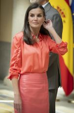 QUEEN LETIZIA OF SPAIN at UNICEF Spain Awards in Madrid 10/08/2025