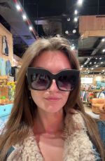 RACHEL PIZZOLATO - Instagram Photos and Video 10/04/2025