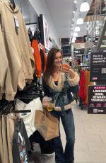 RACHEL PIZZOLATO - Instagram Photos and Video 10/04/2025