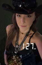 RACHEL PIZZOLATO - Instagram Photos and Video 10/10/2025