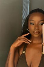 SAVANNAH PERKINS - Instagram Photos 10/13/2025