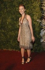 SCARLETT JOHANSSON at CFDA 7th on Sale Kick-Off Gala 11/10/2005