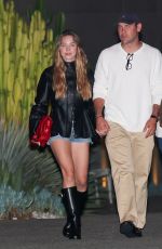 SYDNEY SWEENEY Leaves an Art Gallery Before Grabbing Dinner in Los Angeles 099/30/2025