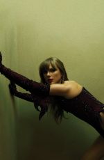 TAYLOR SWIFT - The Life of a Showgirl Photoshoot 2025