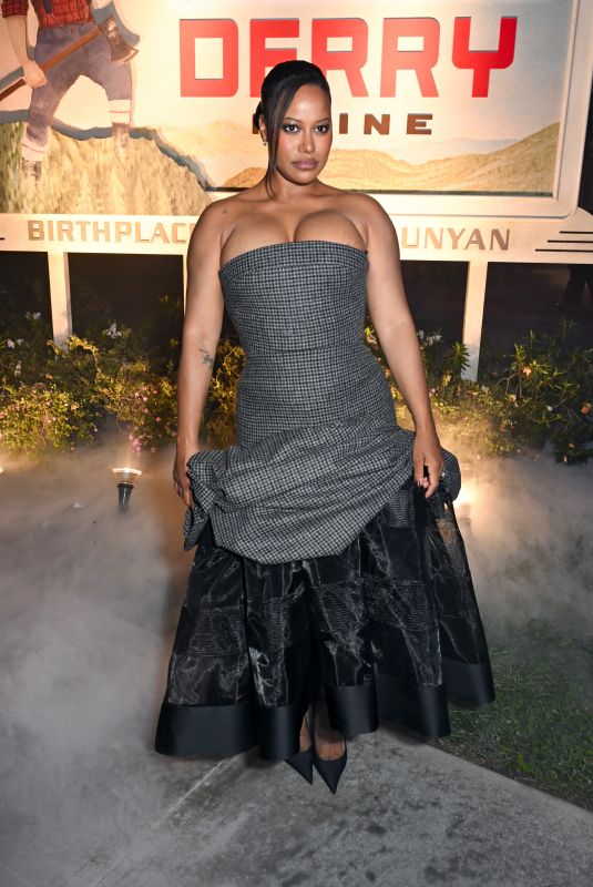 TAYLOUR PAIGE at It Welcome to Derry Premiere in Burbank 10/20/2025