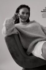 VICKY PATTISON in Woman