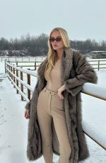 VICTORIA TURNER - Instagram Photos 10/21/2025