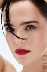 ZOEY DEUTCH in Elle Magazine, France October 2025