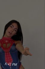 ALANA KERN - Instagram Photos and Video 11/13/2025