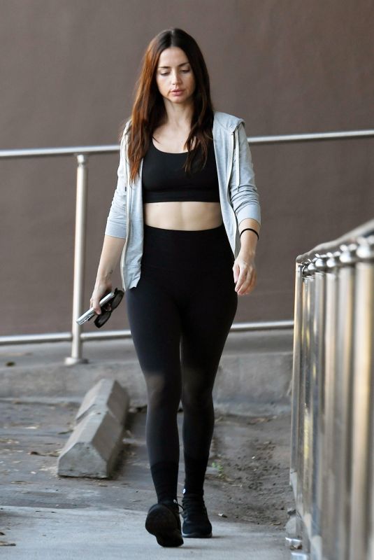ANA DE ARMAS Out with Her Dog in Los Angeles 11/08/2025