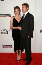 ANGELINA JOLIE and Brad Pitt at A Mighty Heart Premiere at Ziegfeld Theater in New York City 06/13/2007